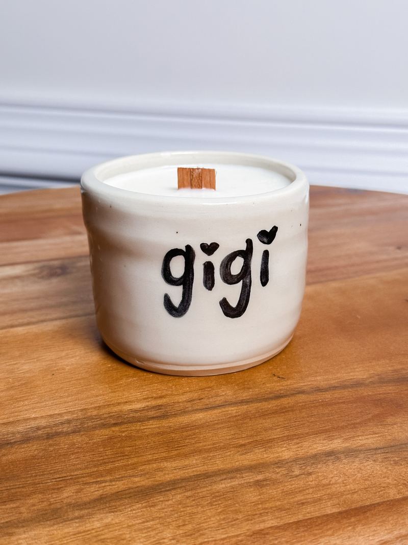 Custom ceramic candle with the name Gigi